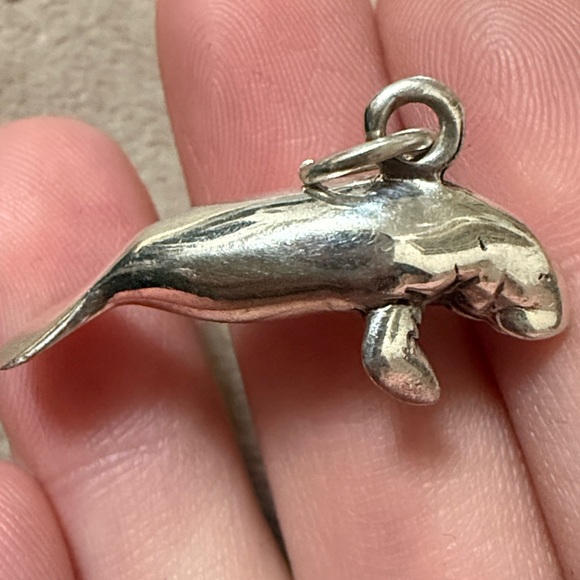 Sterling Silver 925 Manatee Charm Necklace Pendant - Picture 4 of 11